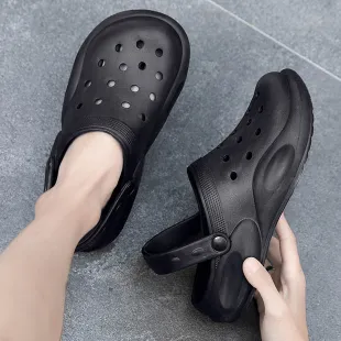 WARM WANDER RAINY SLIPPERS